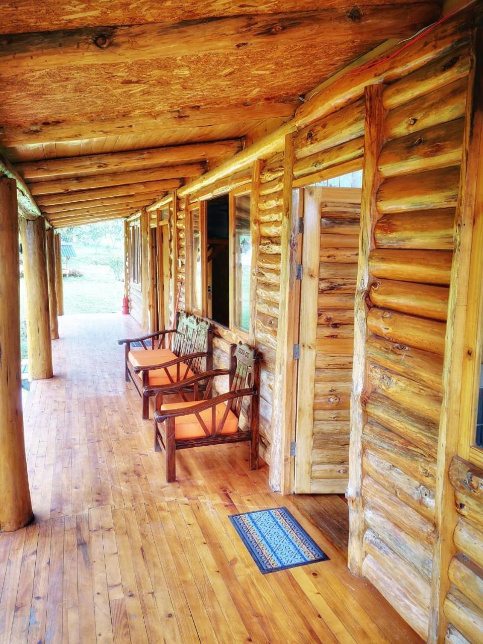 Hassinger Ranch Cabanas Оксапампа Номер фото
